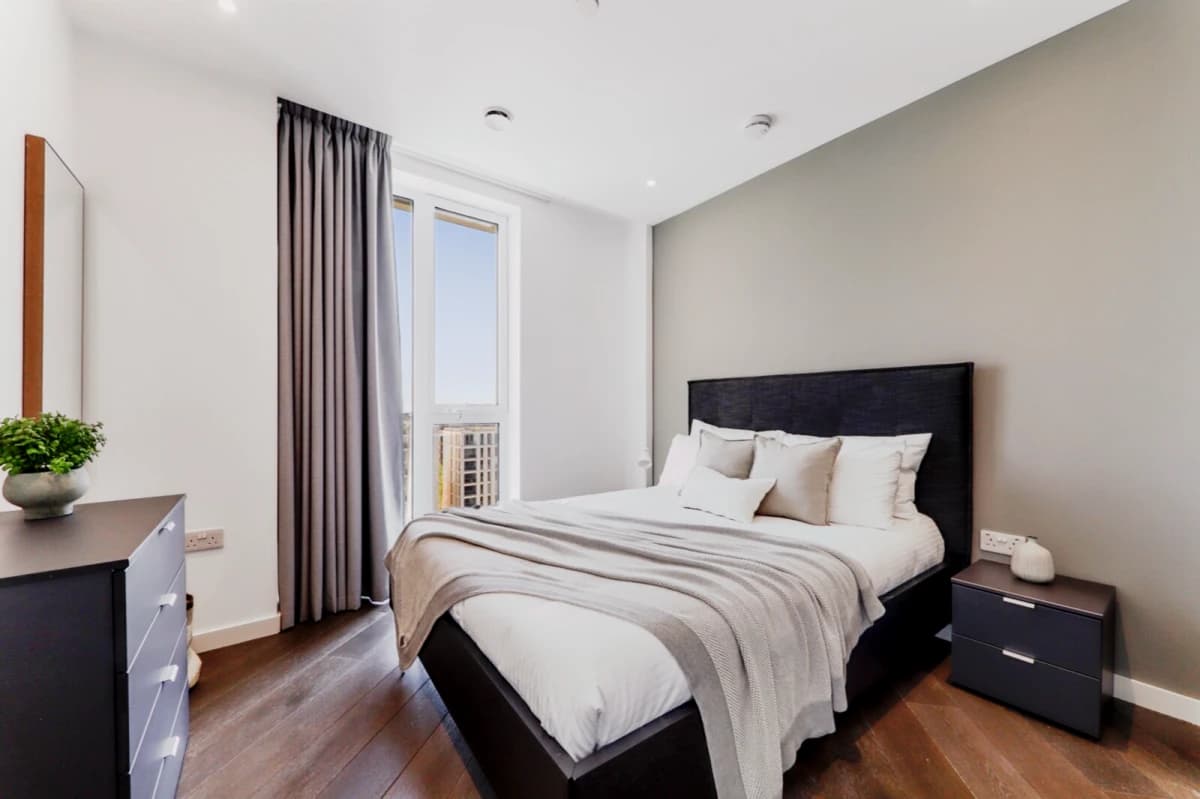 Laurel Point — 4 Bed Apartment