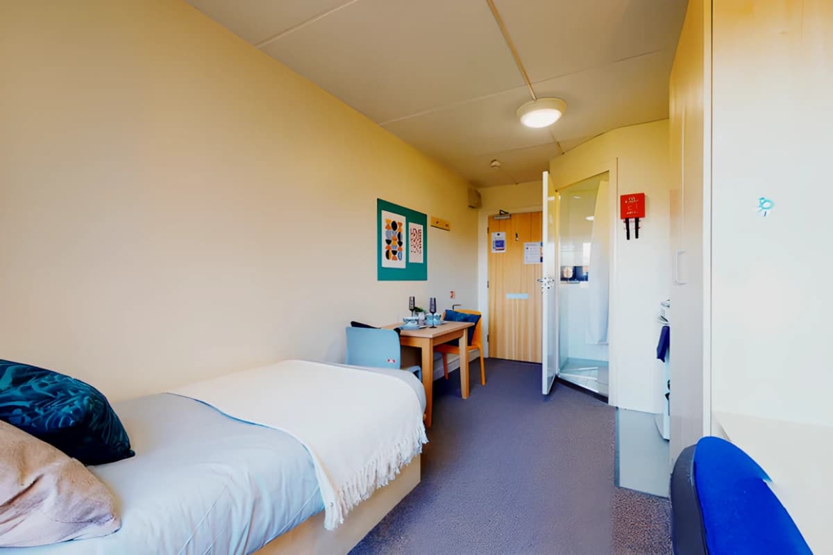 Creek Court — Classic En-Suite