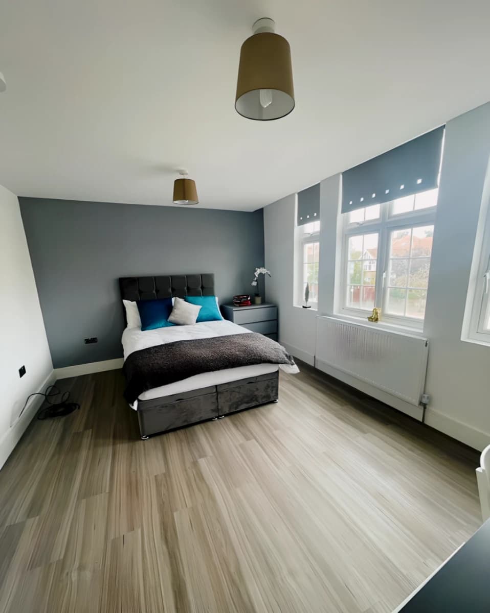 UM-Tolworth Flat 1A — 2 Bedroom 1 Bathroom
