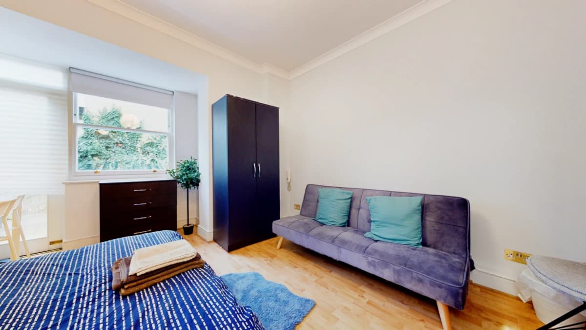 Balfe Street — 2 Bed / 1 Bath