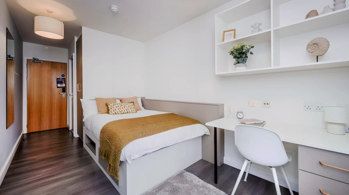 Charles Morton Court — Premier Ensuite