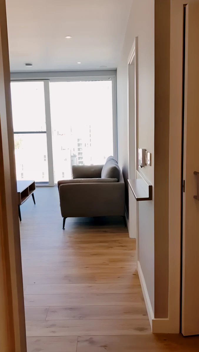 Hightail Point — 1 Bedroom 1 Bathroom Flat13E