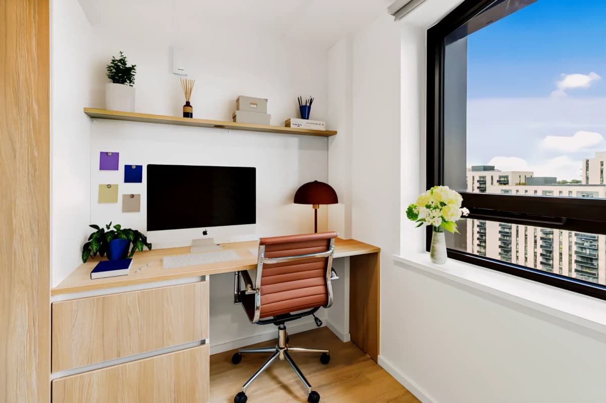 Canvas Student Arthur House — Platinum Studio