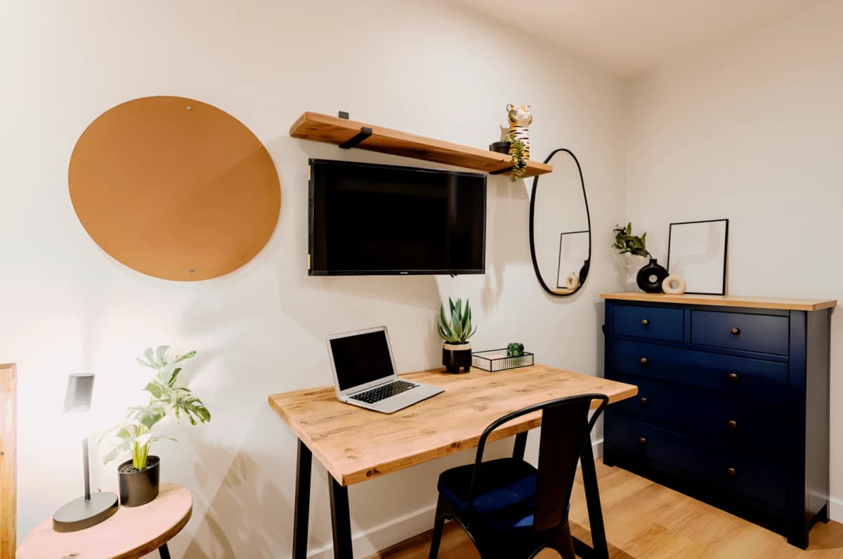 TW1X — 4 Bedroom 2 Bathroom - Flat 2