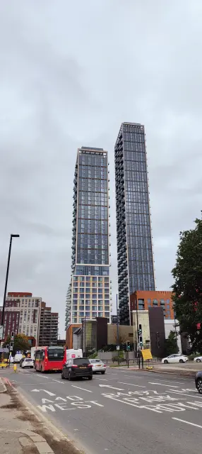 Entire Place·2B2B·2306··Icon Tower, One West Point 8 Portal Way