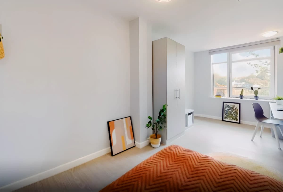 iQ Tufnell House — Gold En Suite Plus