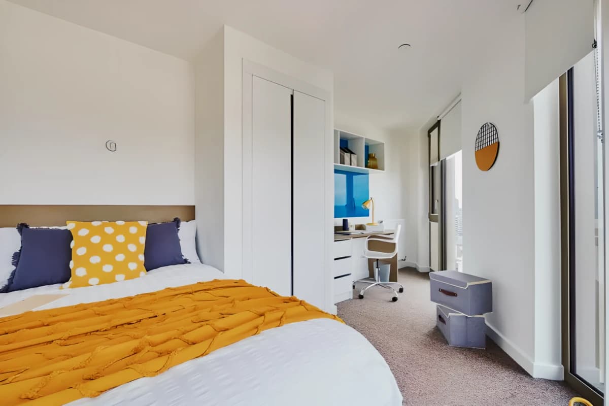 Felda House Wembley — Platinum Penthouse