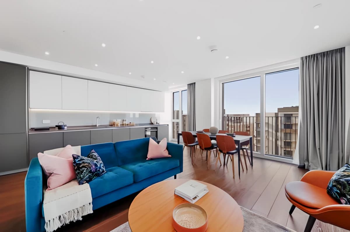 Laurel Point — 2 Bed Apartment