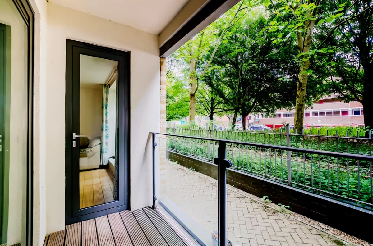 Gifford Street — 1 Bedroom 1 Bathroom