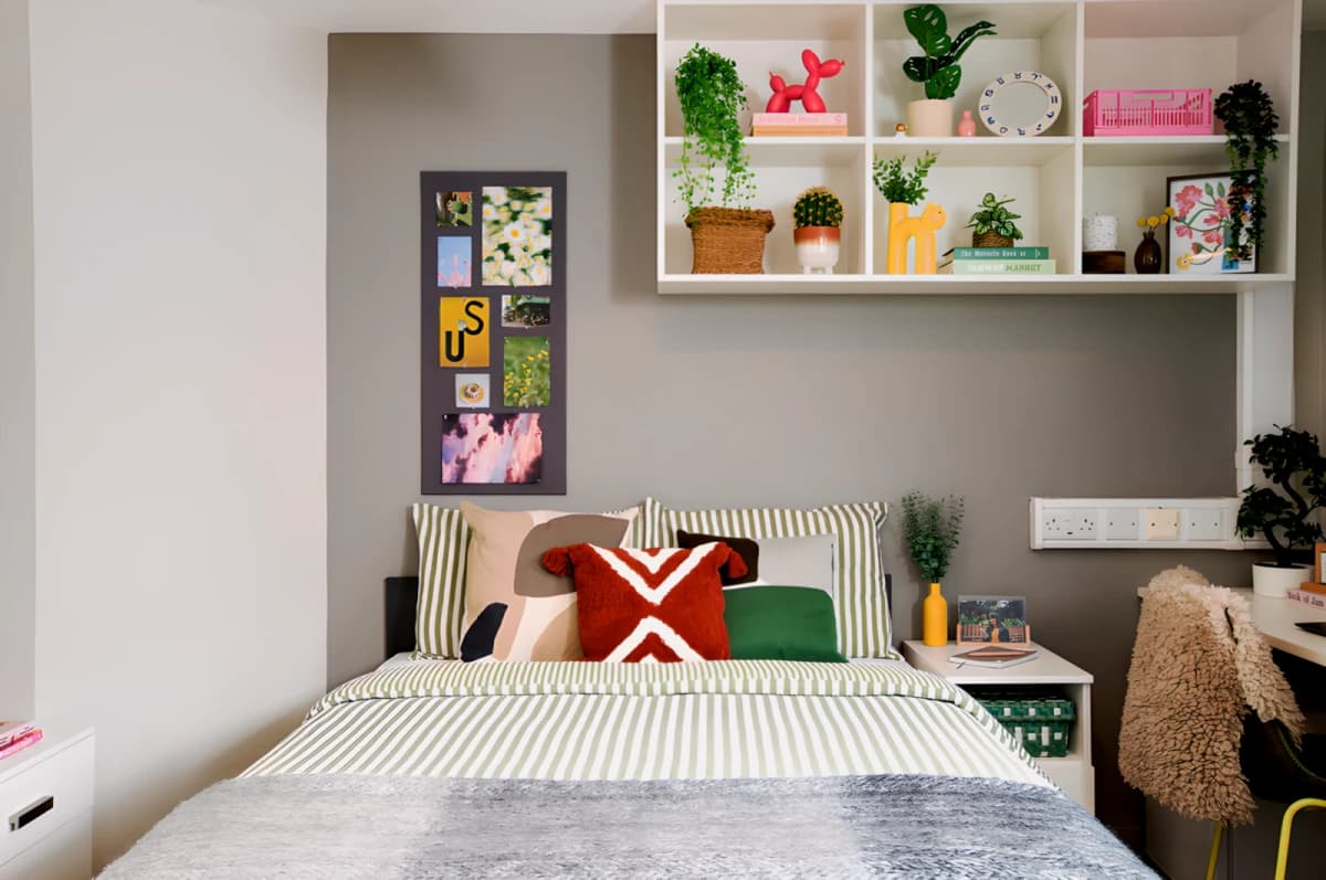 East Central House — Medium Studio