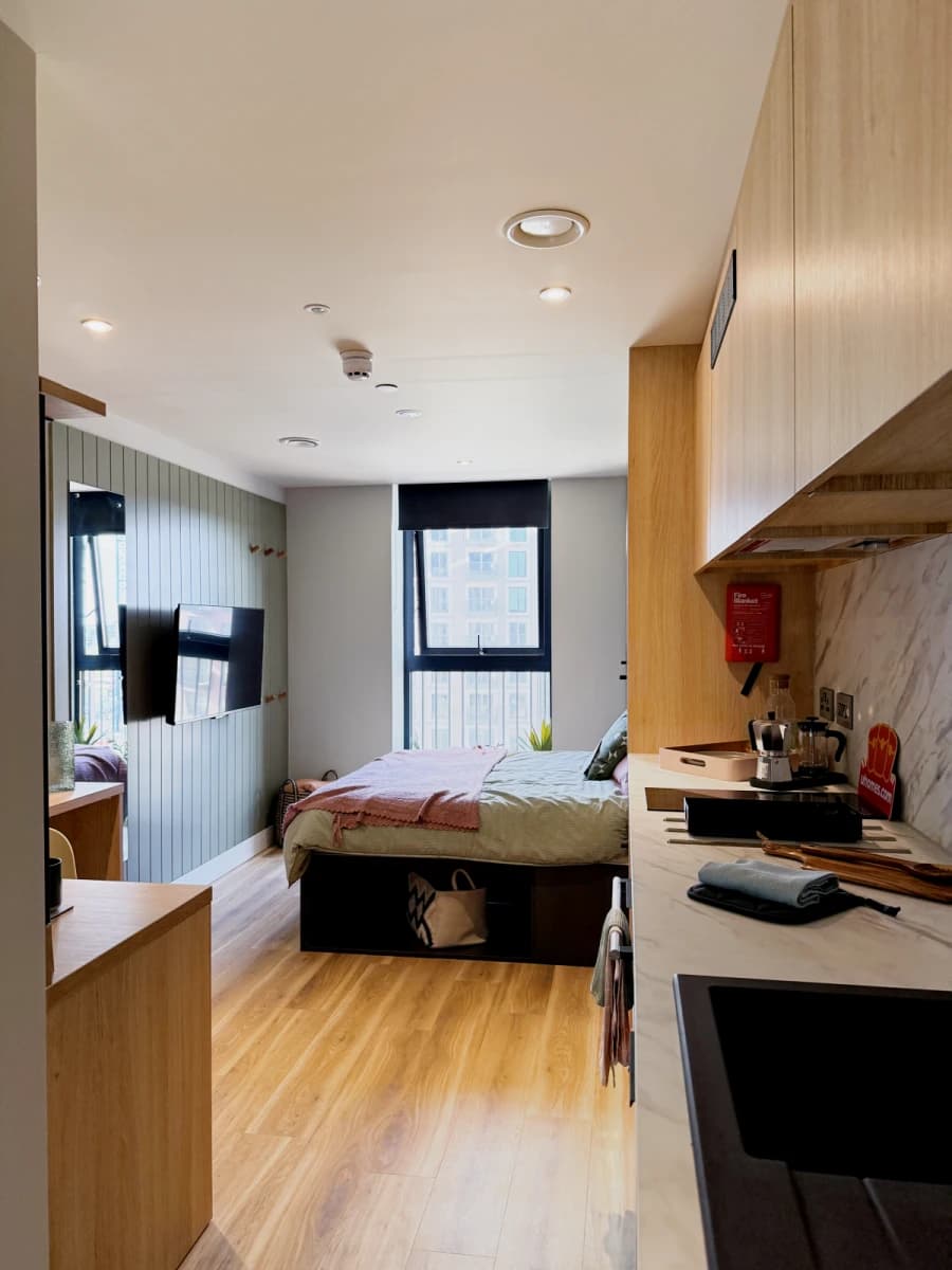 Fusion Brent Cross Town — Classic Studio Standard Floors