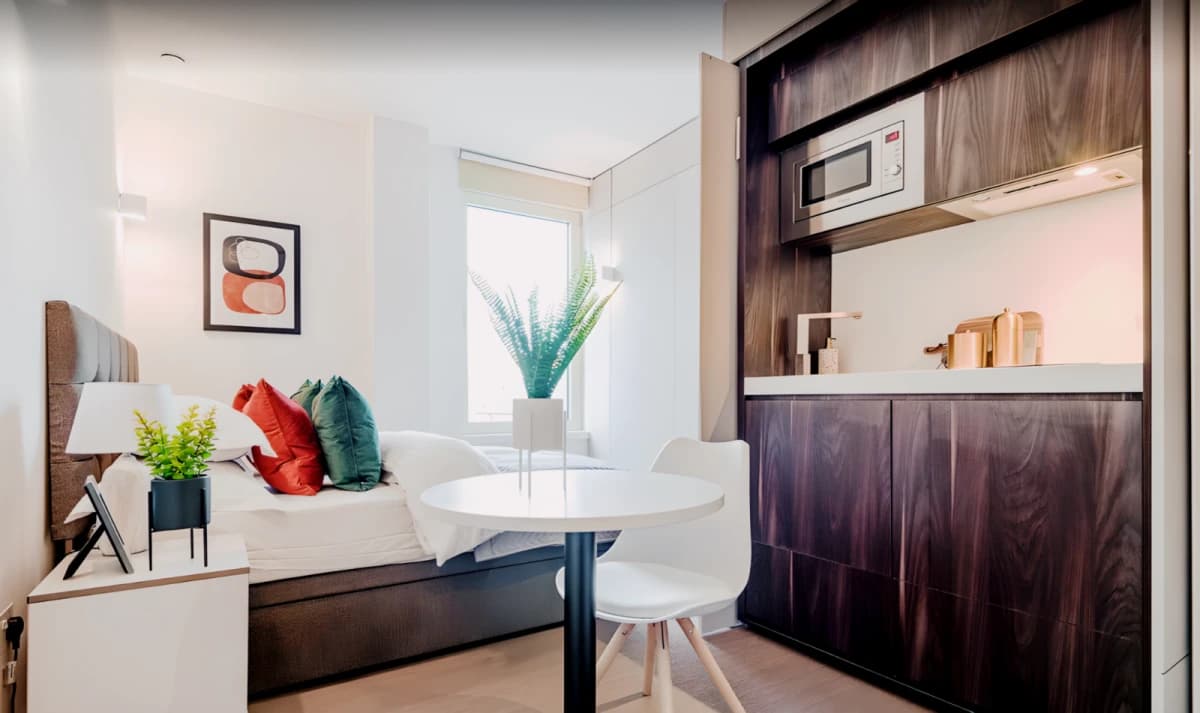 West Court — Compact Studio