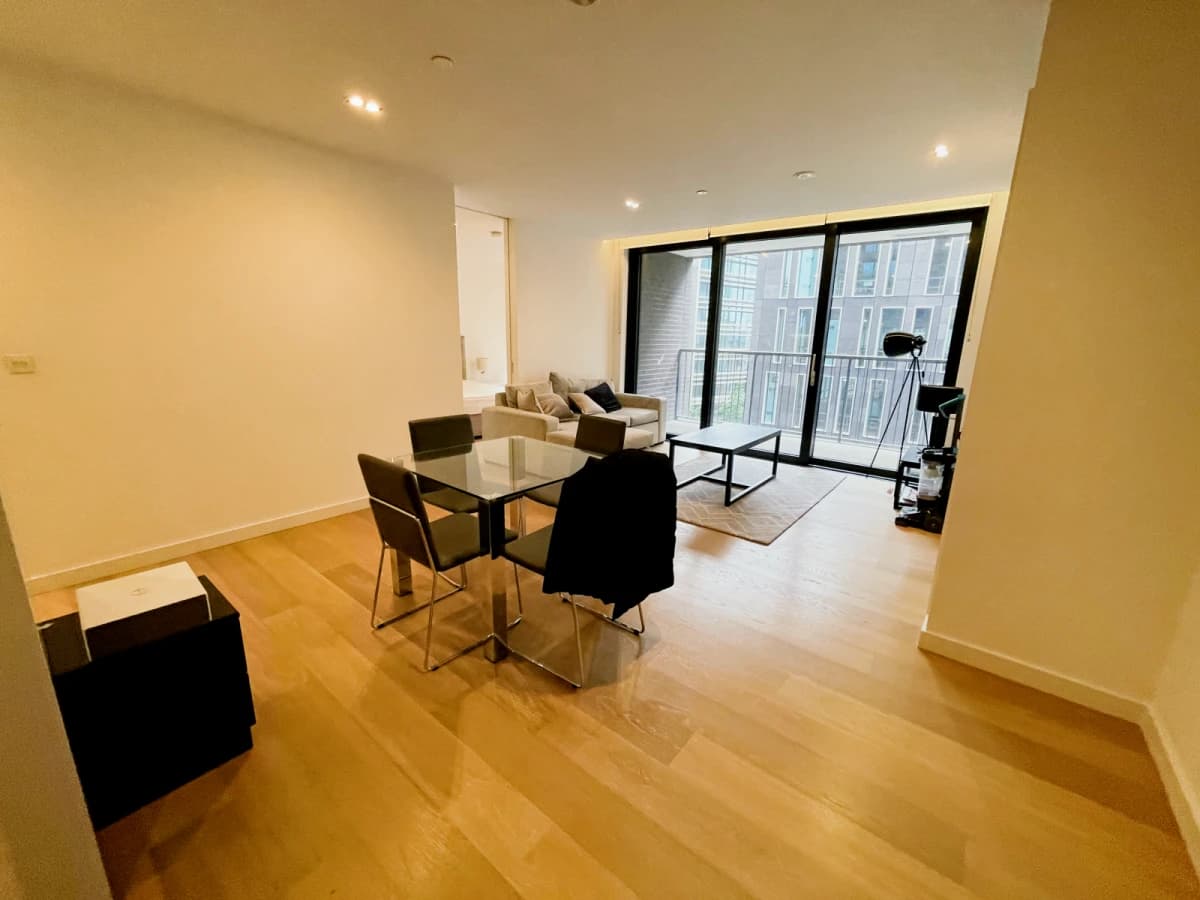 Plimsoll Building — 2 Bedroom 2 Bathroom roomB