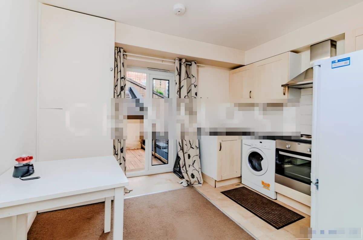 CM-27 Red Lion Street — 1 Bedroom 1 Bathroom
