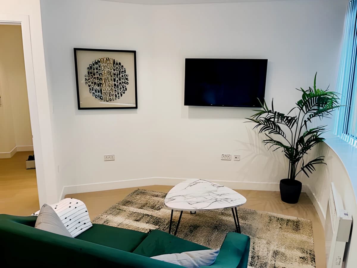 London Brentford — One Bedroom Exec Apartment