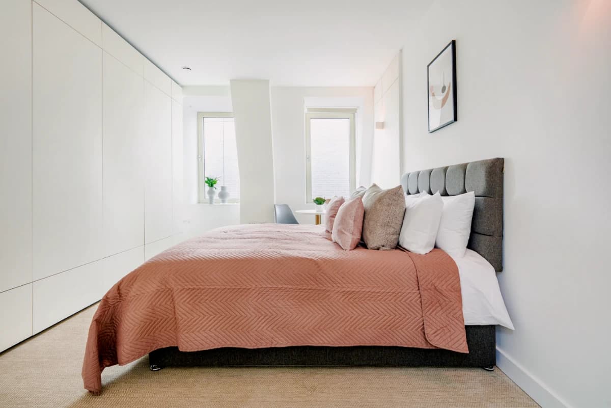 West Court — Classic Studio