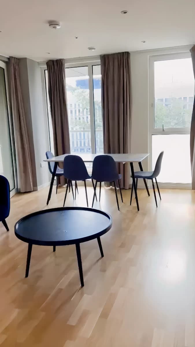 LH-Taffeta House — 2B2B