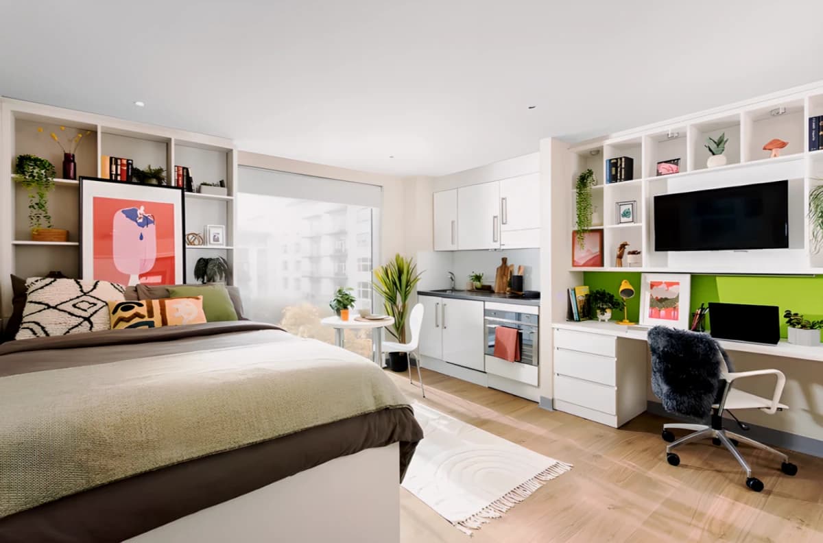 Drapery Place — Large Studio