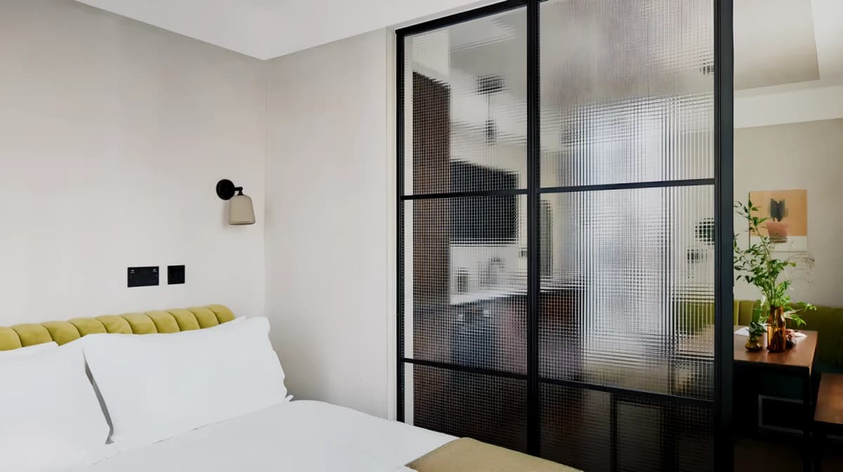 Dalston — Standard Studio