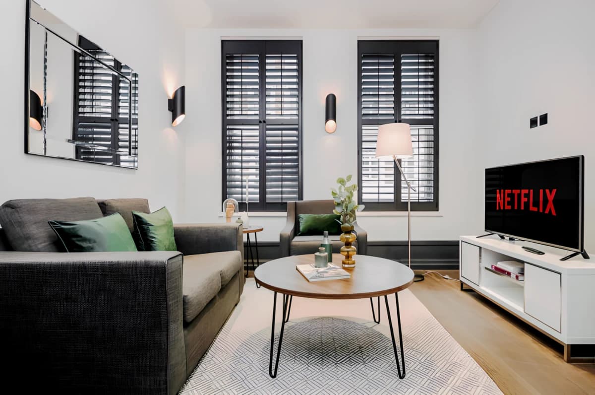 Garrick Street — Classic One Bed