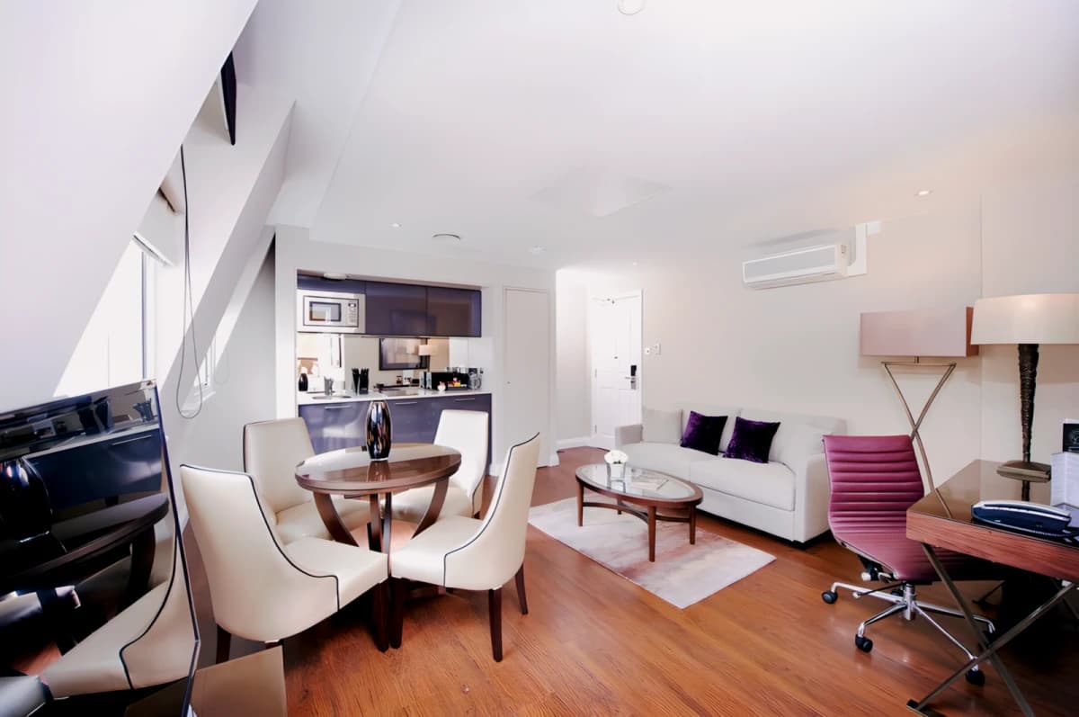 SL-Queen’s Gate Gardens — 2 Bed Apartment