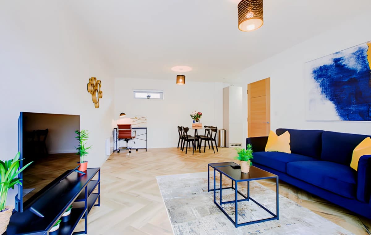 Hybrid Resi - Mitcham — Two Bedrooms Apartment