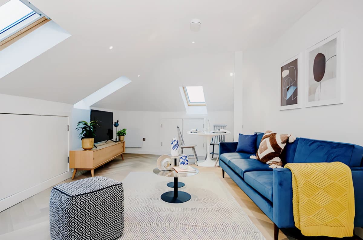 Fitzrovia — Classic Studio