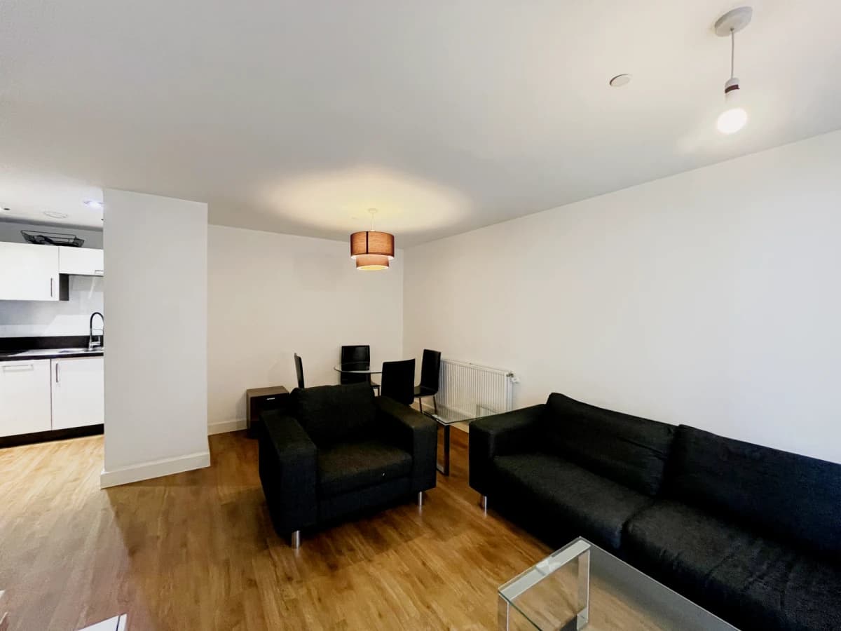 FH-Renaissance — 2 Bedroom 1 Bathroom Flat 122